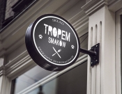 Projekt graficzny, nazwa firmy, tworzenie logo firm Logo dla sklepu TROPEM SMAKÓW  - Flóki