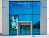 Projekt graficzny, nazwa firmy, tworzenie logo firm Logo dla firmy Technology For Health - Mathias1